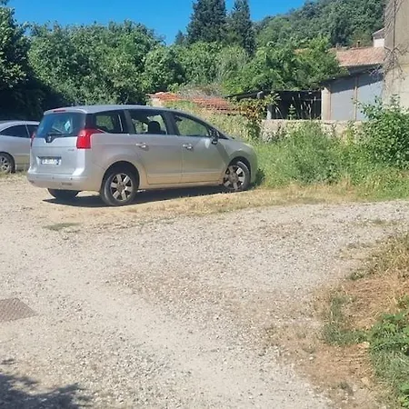 T2 Climatise 40 M 2, Non Fumeur, Borne Electrique Sur Parking Les Animaux Ne Sont Pas Acceptes * Saint-Donat-sur-l'Herbasse